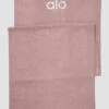 Grounded No-Slip Towel - Smoky Quartz 1 Grounded No-Slip Towel - Smoky Quartz -Alo Fashion Store A0029U 02512 b1 a1
