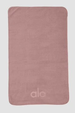 Performance No Sweat Hand Towel - Smoky Quartz