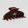 90's Claw Clip - Brown Tortoise 2 90's Claw Clip - Brown Tortoise -Alo Fashion Store A0286W 05200 b1 s1 a1 af11627d df09 4830 9b0b 5693ac9f9597