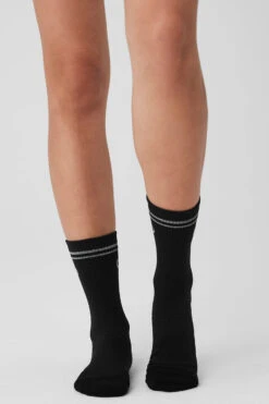 Unisex Half-Crew Performance Sock - Black 8 Unisex Half-Crew Performance Sock - Black -Alo Fashion Store A0295W 01 b1 a2 m89 90a4e4c2 ff8e 4dce 8d32 2bbdc6676797