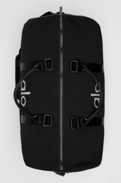 Large Traverse Duffle - Black/Silver 10 Large Traverse Duffle - Black/Silver -Alo Fashion Store A0367U 01 b1 a2 2