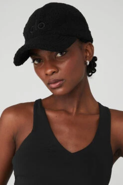 Micro Sherpa Off-Duty Cap - Black 10 Micro Sherpa Off-Duty Cap - Black -Alo Fashion Store A0427U 01 b1 s1 a1 1 m100