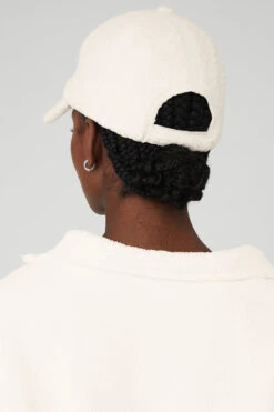 Micro Sherpa Off-Duty Cap - Ivory 11 Micro Sherpa Off-Duty Cap - Ivory -Alo Fashion Store A0427U 03299 b1 s1 a2 1 m100