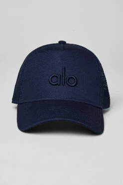 District Trucker Hat - Navy -Alo Fashion Store A0467U 03842 b1 a2