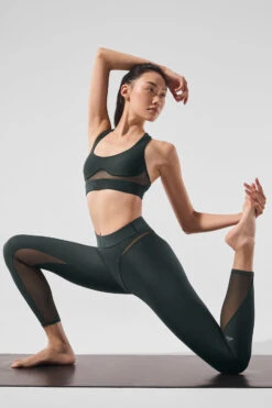 Lightweight Warrior Mat - Black 7 Lightweight Warrior Mat - Black -Alo Fashion Store A0779U 01 b1 s1 a3