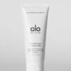 Hydrate & Glow 1-Minute Mask 1 Hydrate & Glow 1-Minute Mask -Alo Fashion Store B1019F 0001 b1 a1