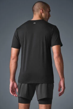 Conquer Reform Crewneck Short Sleeve - Black -Alo Fashion Store M1205R 01 b1 s1 a2 1 m180