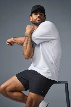 Double Take Short Sleeve - White -Alo Fashion Store M1224R 00 b1 s3 a4 1 m195