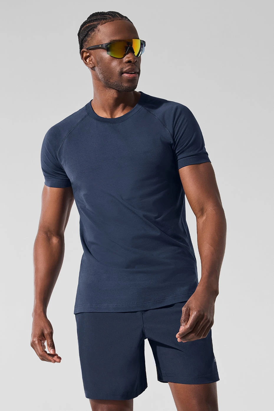 Alo Vapor Crewneck Short Sleeve - Navy 3 Alo Vapor Crewneck Short Sleeve - Navy