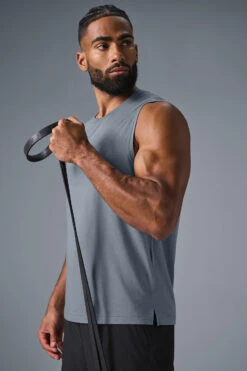 The Triumph Muscle Tank - Steel Grey 8 The Triumph Muscle Tank - Steel Grey -Alo Fashion Store M2033R 05541 b1 s1 a3 1 m93