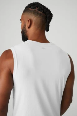 Idol Performance Tank - White 9 Idol Performance Tank - White -Alo Fashion Store M2053R 00 b1 s3 a4 1 m93 a5bace57 7428 48c3 a5a8 ea08c1a2c193