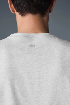 Conquer Muscle Tank - Athletic Heather Grey 9 Conquer Muscle Tank - Athletic Heather Grey -Alo Fashion Store M2066R 02910 b1 s1 a4 1 m214