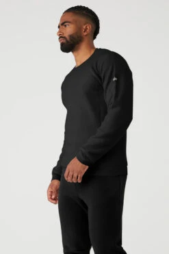 Triumph Crew Neck Sweatshirt - Black 8 Triumph Crew Neck Sweatshirt - Black -Alo Fashion Store M3108R 01 b1 s3 a3 m93