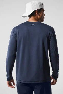 Conquer Reform Crewneck Long Sleeve - Navy 8 Conquer Reform Crewneck Long Sleeve - Navy -Alo Fashion Store M3181R 03842 b1 s1 a2 1 m198