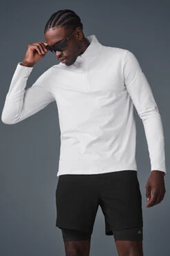 Conquer 1/4 Zip Reform Long Sleeve - White -Alo Fashion Store M3193R 00 b1 s1 a3 1 m221