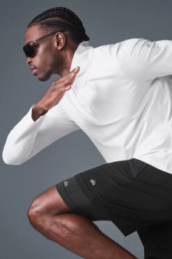 Conquer 1/4 Zip Reform Long Sleeve - White -Alo Fashion Store M3193R 00 b1 s1 a4 1 m221