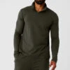Conquer 1/4 Zip Reform Long Sleeve - Stealth Green 1 Conquer 1/4 Zip Reform Long Sleeve - Stealth Green -Alo Fashion Store M3193R 04672 b1 s3 a1 1 m93