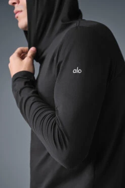Conquer Reform Long Sleeve With Hood - Black -Alo Fashion Store M3199R 01 b1 s1 a4 1 m214