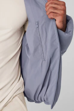 Stretch Woven Street Puffer - Fog -Alo Fashion Store M4134R 05134 b1 s3 a4 2 m93