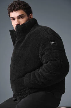Sherpa Stage Puffer - Black 9 Sherpa Stage Puffer - Black -Alo Fashion Store M4140R 01 b1 s1 a3 1 m214