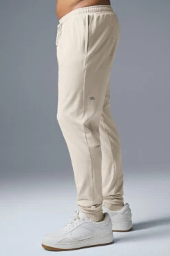 Conquer Revitalize Pant - Bone 8 Conquer Revitalize Pant - Bone -Alo Fashion Store M5070R 03040 b1 s3 a3 1 m195