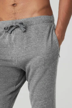 The Triumph Sweatpant - Grey Triblend 9 The Triumph Sweatpant - Grey Triblend -Alo Fashion Store M5079R 01502 b1 s3 a4 1 m75