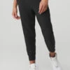 Co-Op 7/8 Pant - Black 2 Co-Op 7/8 Pant - Black -Alo Fashion Store M5083R 01 b1 s3 a1 1 m92