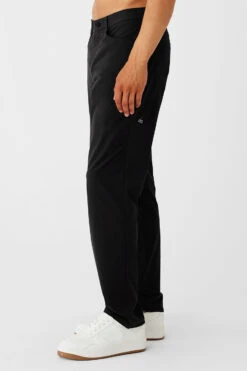 Day And Night Pant - Black -Alo Fashion Store M5129R 01 b1 s3 a2 1 m154