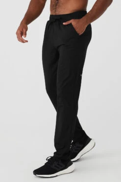 Conquer Pulse Pant - Black 9 Conquer Pulse Pant - Black -Alo Fashion Store M5137R 01 b1 s3 a3 1 m93