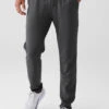 Conquer Pulse Pant - Anthracite 1 Conquer Pulse Pant - Anthracite -Alo Fashion Store M5137R 02125 b1 s3 a1 1 m93