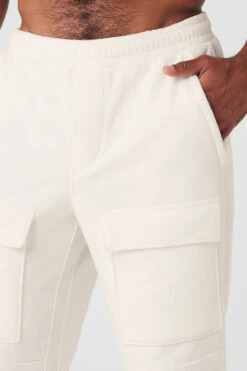 Polar Fleece Ridge Cargo Pants - Ivory 9 Polar Fleece Ridge Cargo Pants - Ivory -Alo Fashion Store M5160R 03299 b1 s3 a4 2 m93