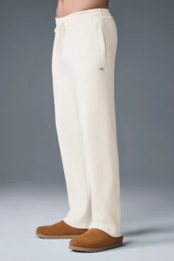 Scholar Straight Leg Sweatpant - Ivory -Alo Fashion Store M5171R 03299 b1 s1 a3 1 m214
