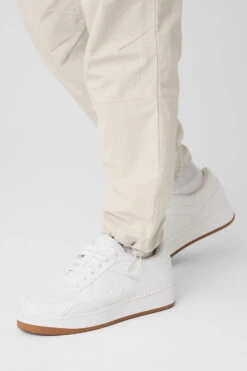 Takeaway Track Pant - Bone 10 Takeaway Track Pant - Bone -Alo Fashion Store M5172R 03040 b1 s3 a4 1 m93