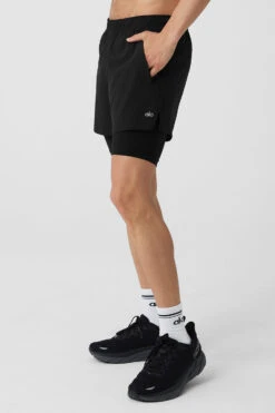 5" Revival 2-In-1 Short - Black/Black -Alo Fashion Store M6114R 0101 b1 s3 a2 1 m108