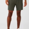 Chill Short - Stealth Green -Alo Fashion Store M6122R 04672 b1 s3 a1 1 m93
