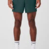 5" Adapt Running Short - Midnight Green 2 5" Adapt Running Short - Midnight Green -Alo Fashion Store M6141R 04570 b1 s3 a1 1 m93