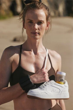 Energy Pop Capsule - 60 Pack 8 Energy Pop Capsule - 60 Pack -Alo Fashion Store N1003F 00 b1 s1 a3 5f502235 b1d1 4a91 a6b0 ef4b182f23cc