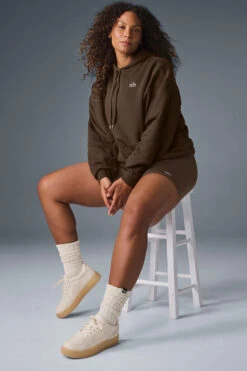 Accolade Hoodie - Espresso -Alo Fashion Store U3032RG 04064 b1 s1 a4 1 m182