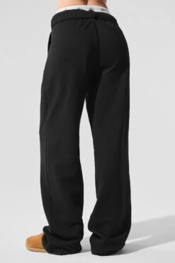 Accolade Straight Leg Sweatpant - Black 10 Accolade Straight Leg Sweatpant - Black -Alo Fashion Store U5013RG 01 b1 s1 a2 1 m91