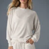 Soho Pullover - Ivory 2 Soho Pullover - Ivory -Alo Fashion Store W3295R 03299 b1 s1 a1 1 m91