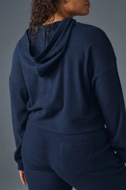 Muse Hoodie - Navy 16 Muse Hoodie - Navy -Alo Fashion Store W3438R 03842 b1 s1 a2 1 m182