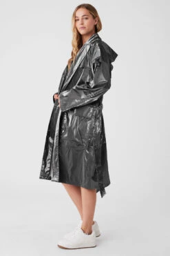Metallic Break Line Trench - Silver Metallic -Alo Fashion Store W4524R 05021 b1 s1 a2 1 m89