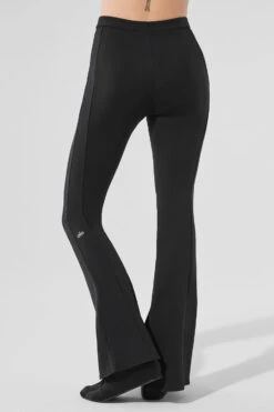 High-Waist Zip It Flare Legging - Black 9 High-Waist Zip It Flare Legging - Black -Alo Fashion Store W51030R 01 b1 s1 a3 1 m224