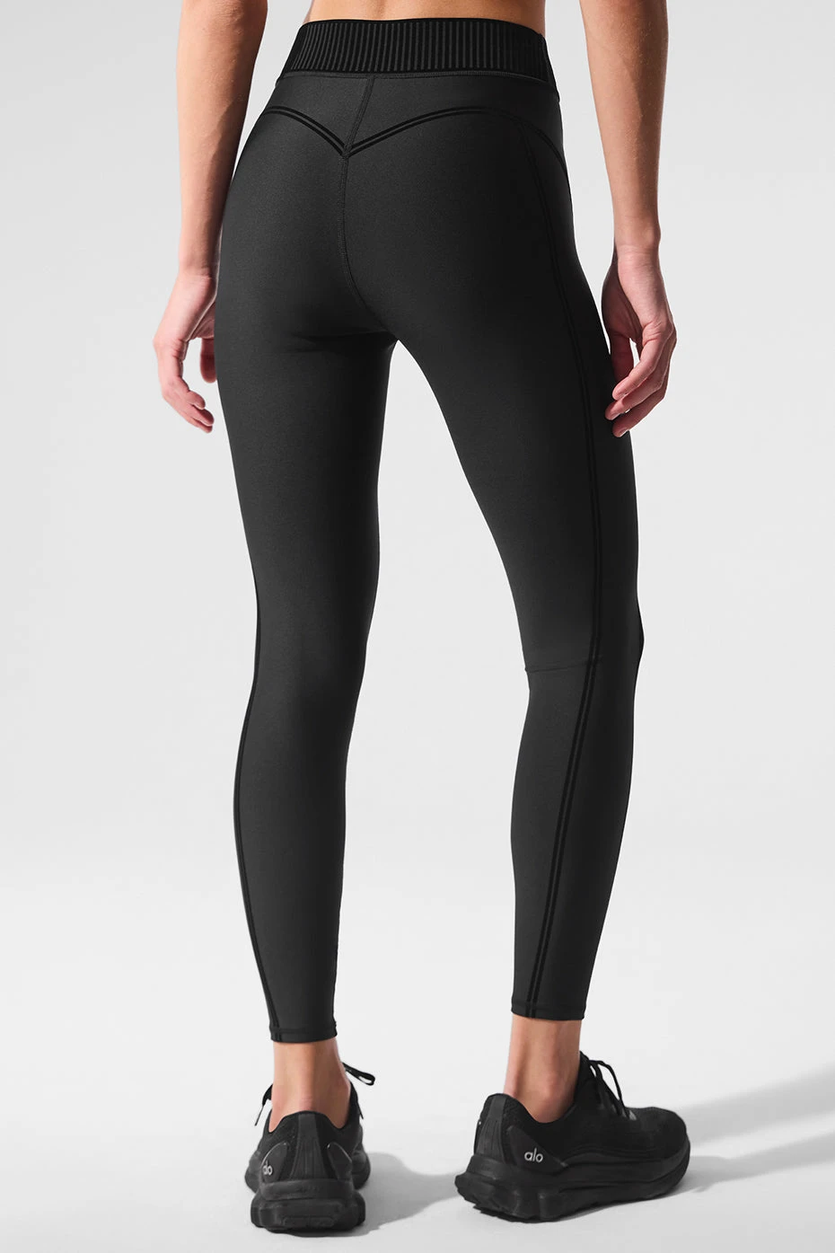 Airlift High-Waist 7/8 Line Up Legging - Black 5 Airlift High-Waist 7/8 Line Up Legging - Black - Image 3