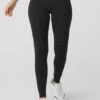 Jacquard High-Waist Checkered Legging - Black/Anthracite -Alo Fashion Store W51163 02620 b1 s1 a1 1 m89