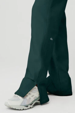 High-Waist Free Time Straight Leg Sweatpant - Midnight Green 11 High-Waist Free Time Straight Leg Sweatpant - Midnight Green -Alo Fashion Store W51203R 04570 b1 s1 a5 1 m100