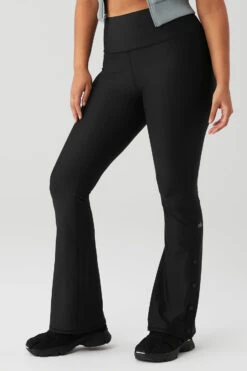 Airlift High-Waist Game Changer Legging - Black 17 Airlift High-Waist Game Changer Legging - Black -Alo Fashion Store W51248R 01 b1 s4 a3 1 m135