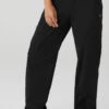 All That Trouser - Black 2 All That Trouser - Black -Alo Fashion Store W51301R 01 b1 s1 a1 1 m141