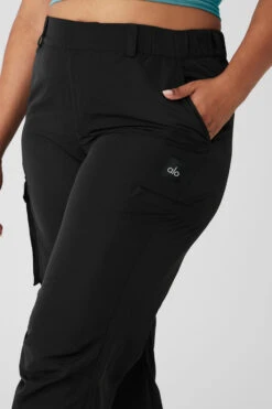 High-Waist Break Line Jogger - Black 19 High-Waist Break Line Jogger - Black -Alo Fashion Store W51319R 01 b1 s4 a4 1 m152