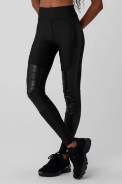 Airlift Winter Warm High-Waist Supermoto Legging - Black 8 Airlift Winter Warm High-Waist Supermoto Legging - Black -Alo Fashion Store W51334R 01 b1 s1 a2 1 m76